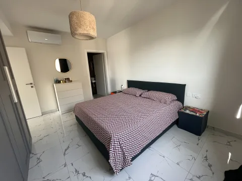 2 bed Apartment For Rent in Sliema, Sliema - thumb 6