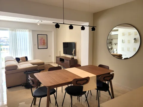 2 bed Apartment For Rent in Gzira, Gzira - thumb 5