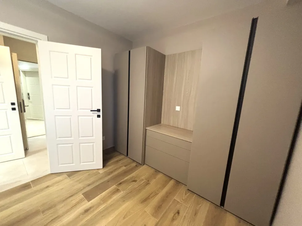 2 bed Penthouse For Rent in Sliema, Sliema - thumb 12