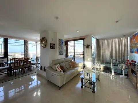 4 bed Penthouse For Sale in St Paul's Bay, St Paul's Bay - thumb 3
