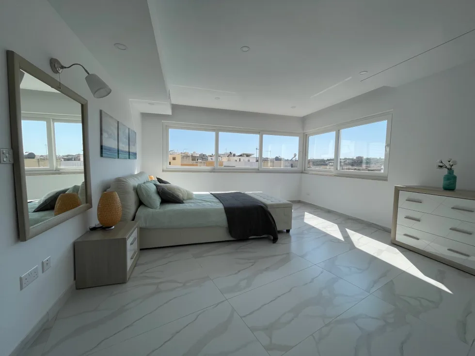 4 bed Apartment For Rent in St Julian's, St Julian's - thumb 10