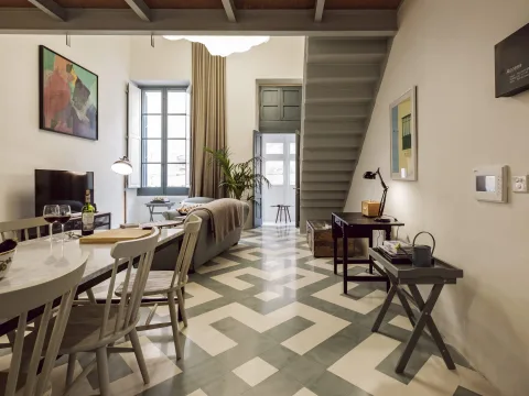 1 bed Apartment For Rent in Valletta, Valletta - thumb 1