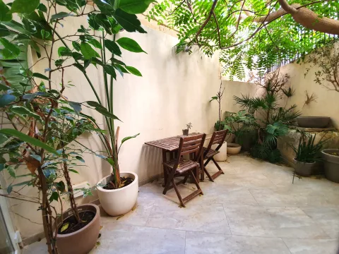 2 bed Apartment For Rent in St Julian's, St Julian's - thumb 1