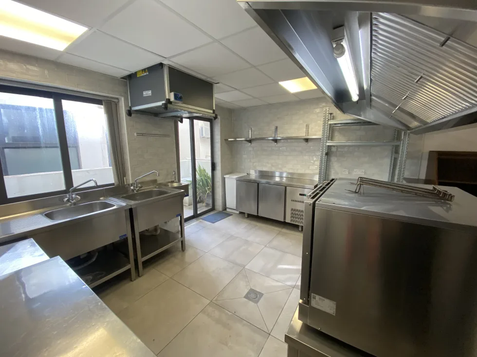 0 bed Office For Rent in Sliema, Sliema - thumb 11