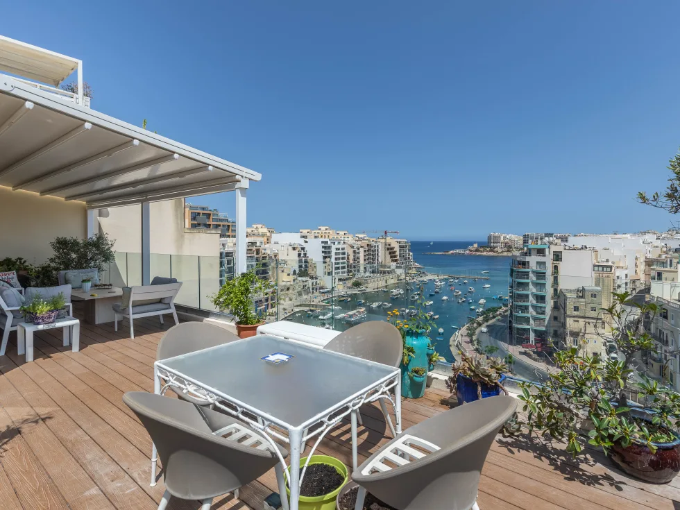 4 bed Penthouse For Sale in St Julian's, St Julian's - thumb 1