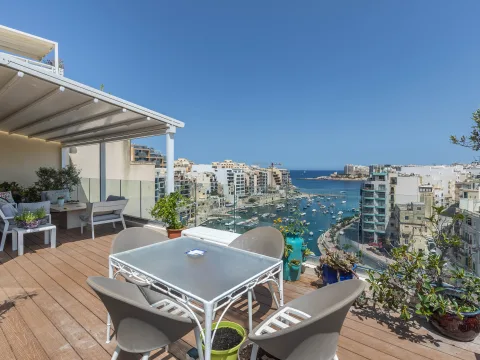 4 bed Penthouse For Sale in St Julian's, St Julian's - thumb 1