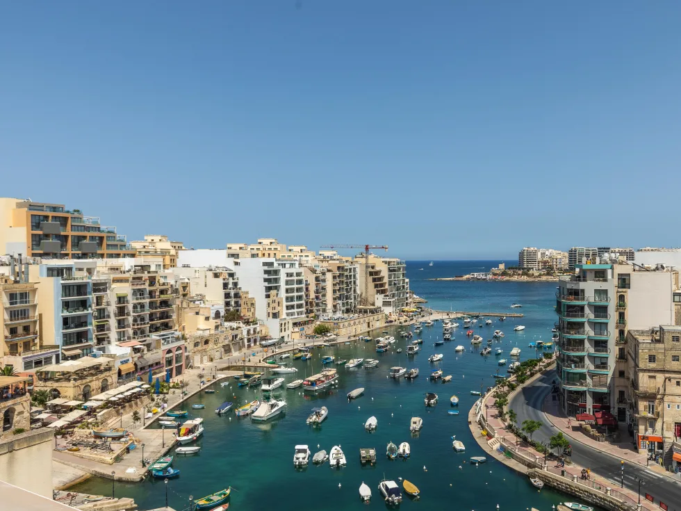 4 bed Penthouse For Sale in St Julian's, St Julian's - thumb 2