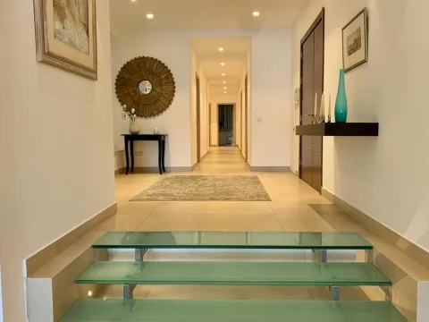 3 bed Apartment For Rent in Ta' Xbiex, Ta' Xbiex - thumb 12