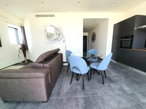 1 bed Apartment For Rent in St Julian's, St Julian's - thumb 3