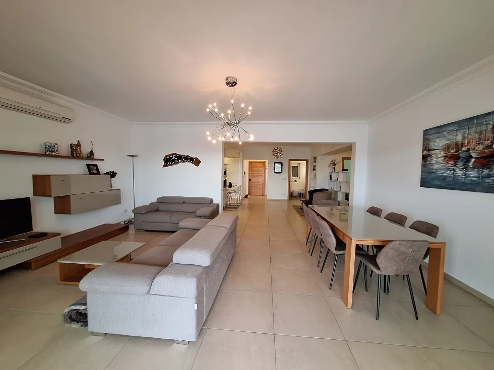 3 bed Apartment For Rent in Sliema, Sliema - thumb 3