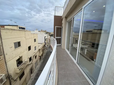 3 bed Apartment For Rent in Msida, Msida - thumb 7