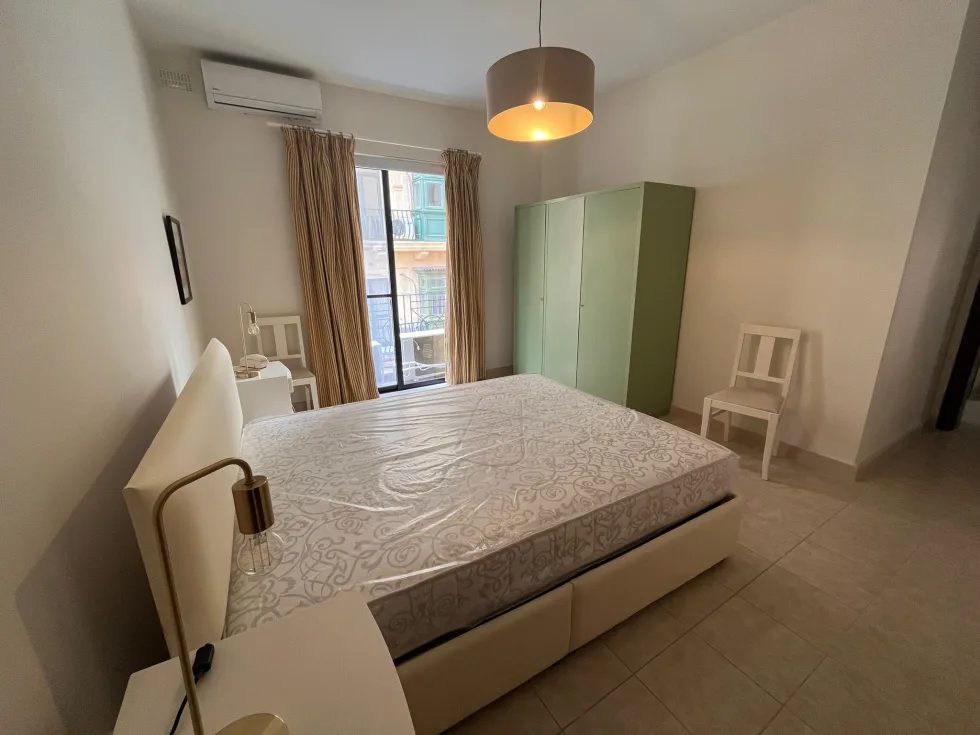 3 bed Apartment For Rent in Sliema, Sliema - thumb 10