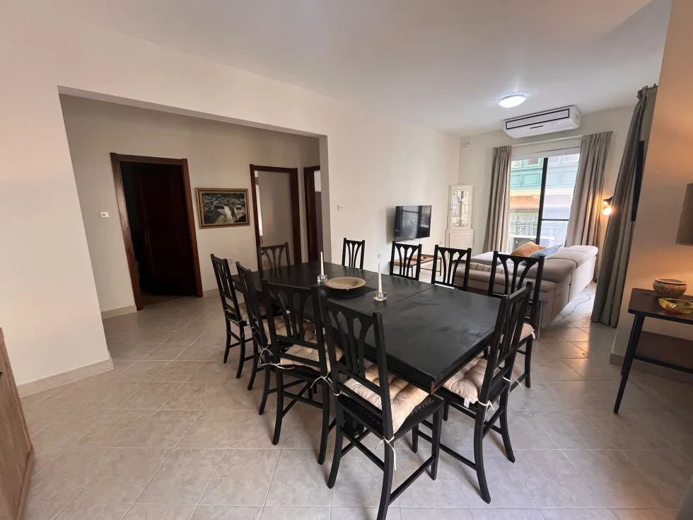 3 bed Apartment For Rent in Sliema, Sliema - thumb 4