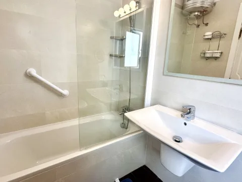 3 bed Apartment For Rent in Sliema, Sliema - thumb 11