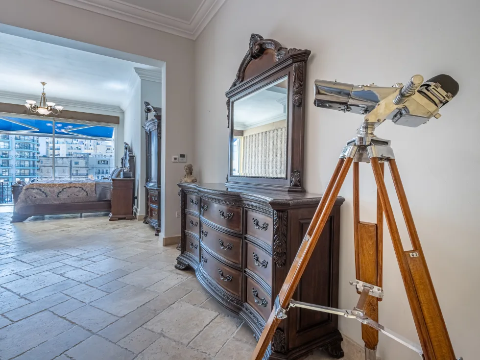 4 bed Town House For Sale in St Julian's, St Julian's - thumb 14