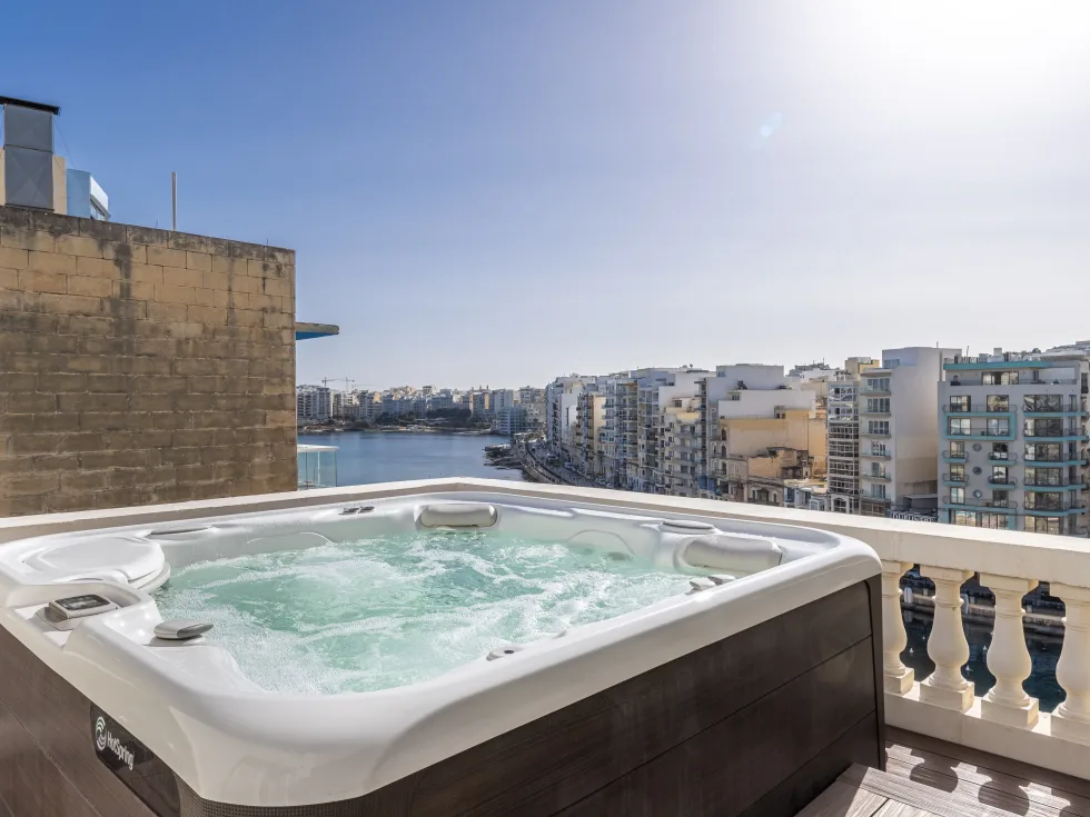 4 bed Town House For Sale in St Julian's, St Julian's - thumb 17