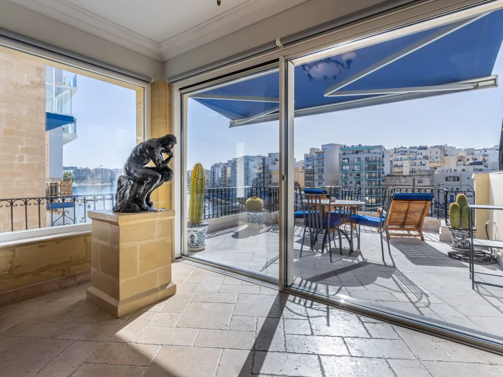 4 bed Town House For Sale in St Julian's, St Julian's - thumb 3