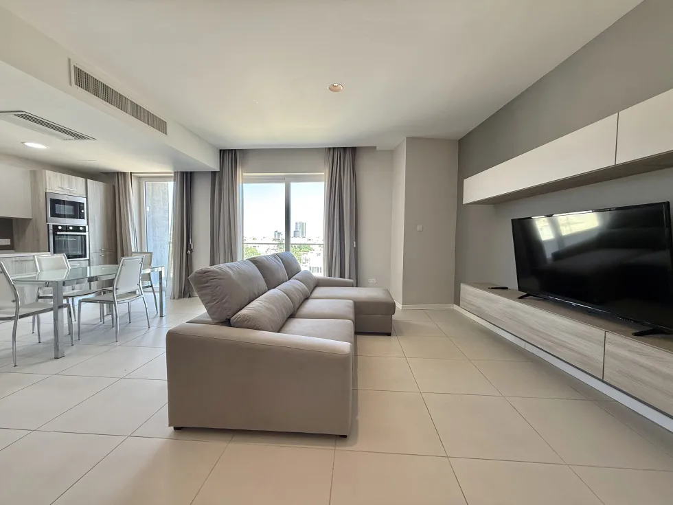 2 bed Apartment For Rent in St Julian's, St Julian's - thumb 2