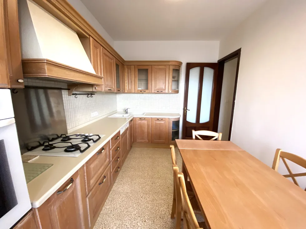 3 bed Apartment For Rent in Sliema, Sliema - thumb 8