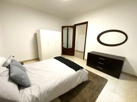 3 bed Apartment For Rent in Sliema, Sliema - thumb 9