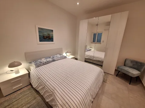 4 bed Apartment For Rent in Sliema, Sliema - thumb 9