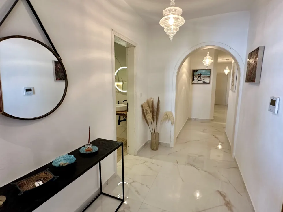 2 bed Apartment For Rent in Sliema, Sliema - thumb 6