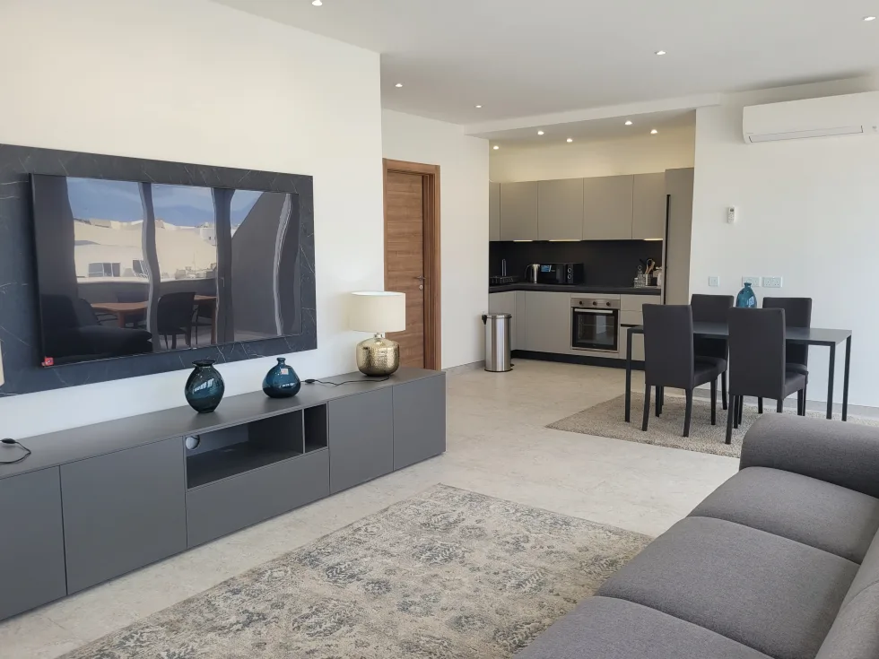 2 bed Penthouse For Rent in San Gwann, San Gwann - thumb 4