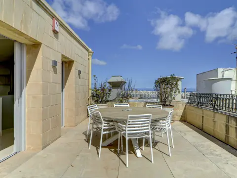 2 bed Penthouse For Sale in Valletta, Valletta - thumb 22