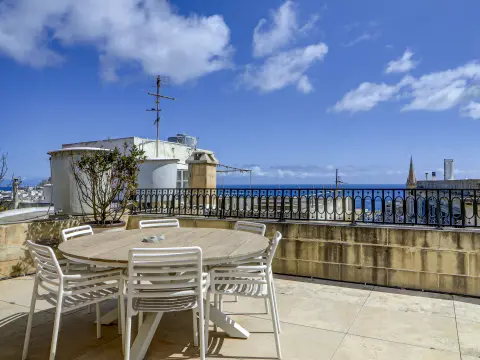 2 bed Penthouse For Sale in Valletta, Valletta - thumb 23