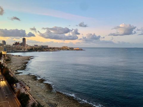 2 bed Apartment For Rent in Sliema, Sliema - thumb 1