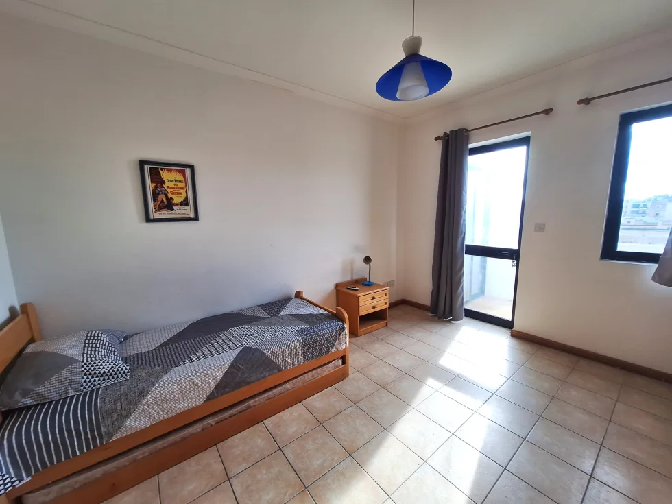 3 bed Apartment For Rent in Sliema, Sliema - thumb 10