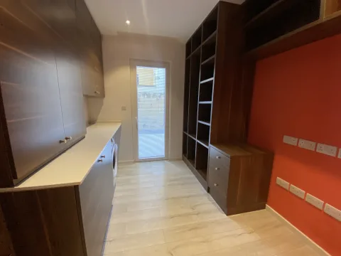 2 bed Apartment For Rent in Sliema, Sliema - thumb 10