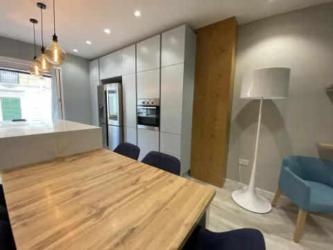 2 bed Apartment For Rent in Sliema, Sliema - thumb 2