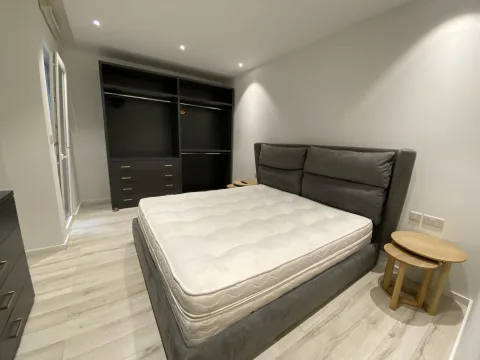 2 bed Apartment For Rent in Sliema, Sliema - thumb 6