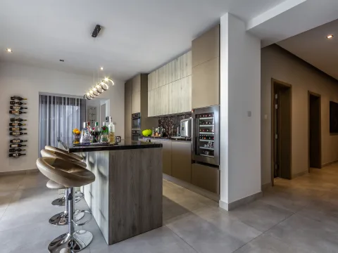 6 bed Villa For Rent in Mellieha, Mellieha - thumb 12