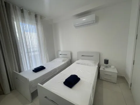 2 bed Apartment For Rent in Mellieha, Mellieha - thumb 6