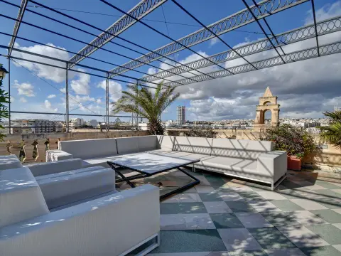 8 bed Villa For Sale in Ta' Xbiex, Ta' Xbiex - thumb 15