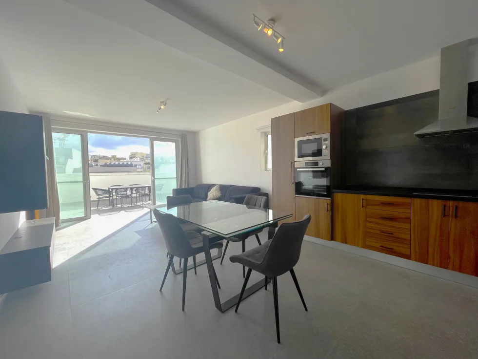 3 bed Apartment For Rent in St Julian's, St Julian's - thumb 5