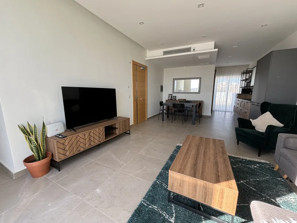 1 bed Penthouse For Rent in Sliema, Sliema - thumb 6