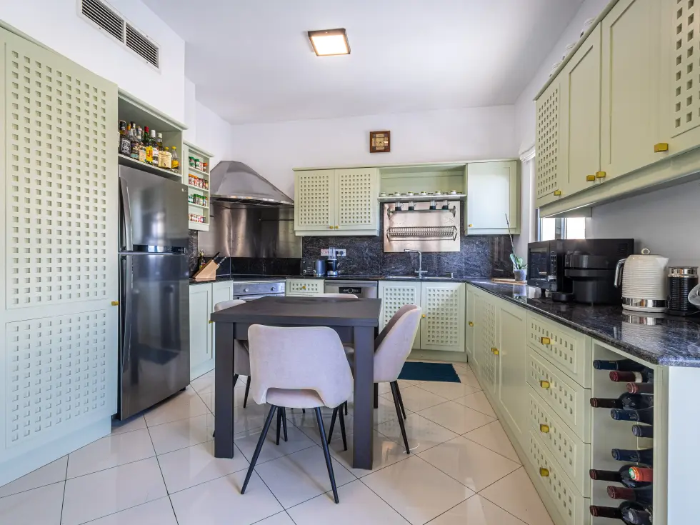 3 bed Apartment For Rent in St Julian's, St Julian's - thumb 14