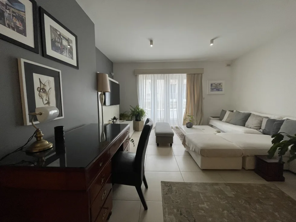 2 bed Apartment For Rent in Sliema, Sliema - thumb 4