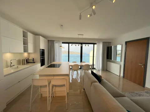 2 bed Apartment For Rent in St Paul's Bay, St Paul's Bay - thumb 2