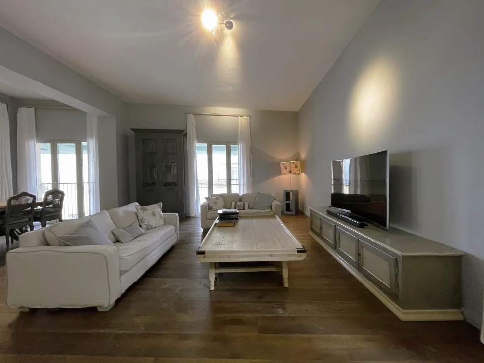 3 bed Apartment For Rent in Sliema, Sliema - thumb 2