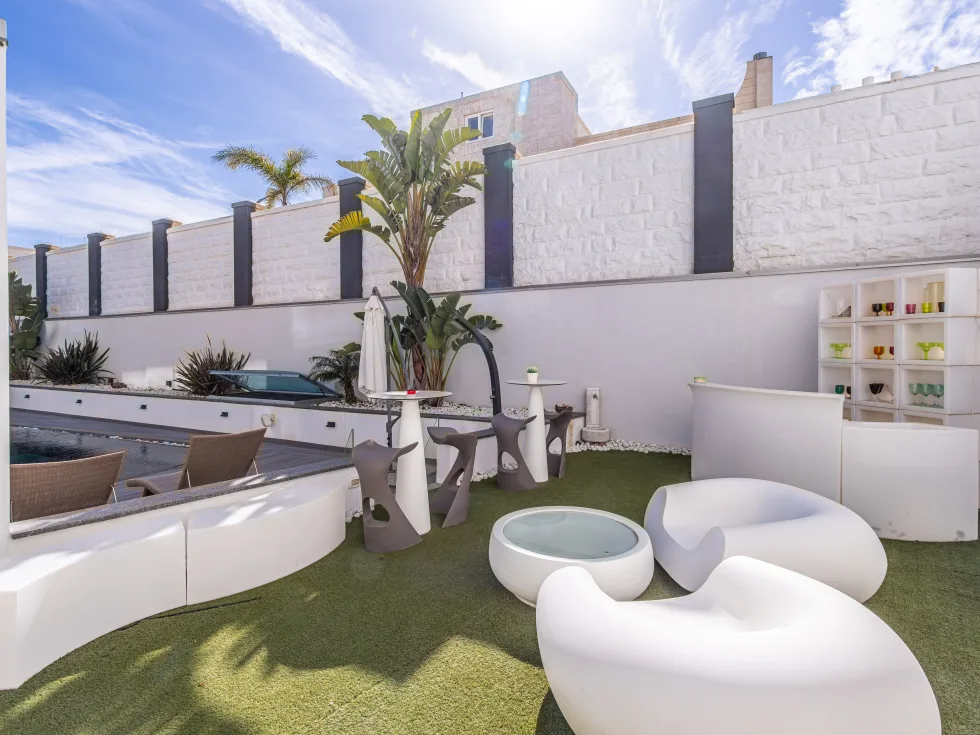 6 bed Villa For Sale in Madliena, Madliena - thumb 3