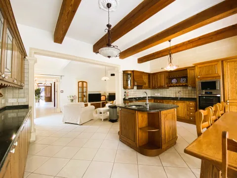 3 bed Villa For Sale in San Gwann, San Gwann - thumb 4