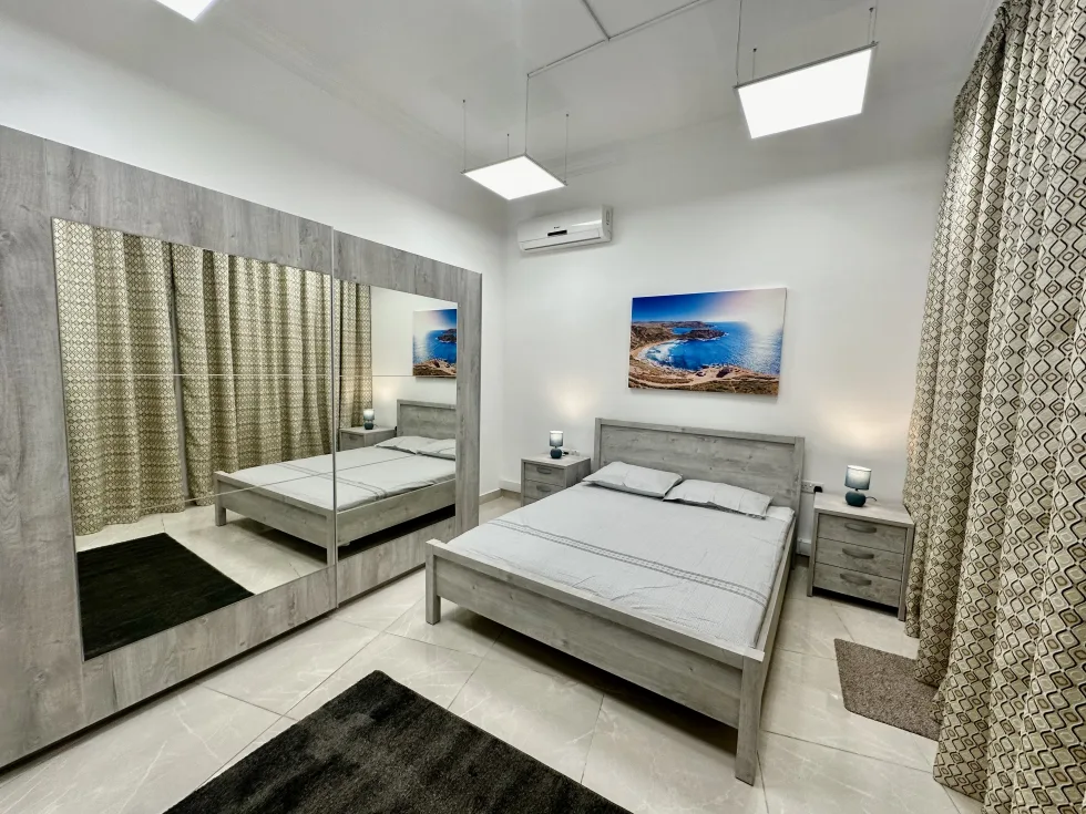3 bed Apartment For Rent in Sliema, Sliema - thumb 6