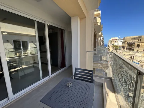 3 bed Apartment For Rent in Sliema, Sliema - thumb 1