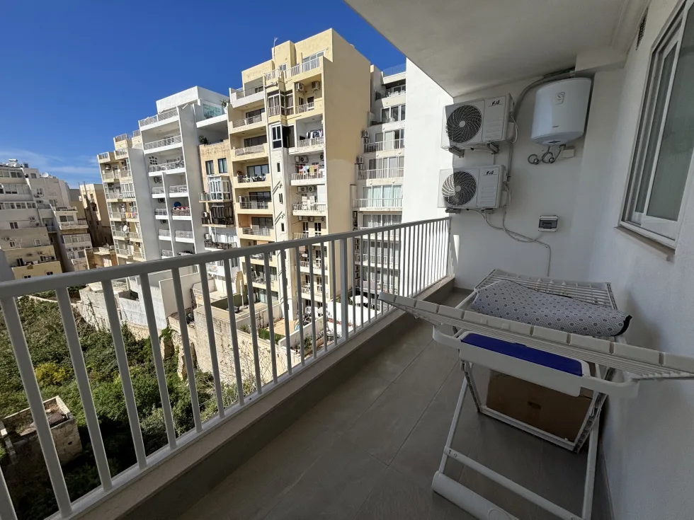 3 bed Apartment For Rent in Sliema, Sliema - thumb 8