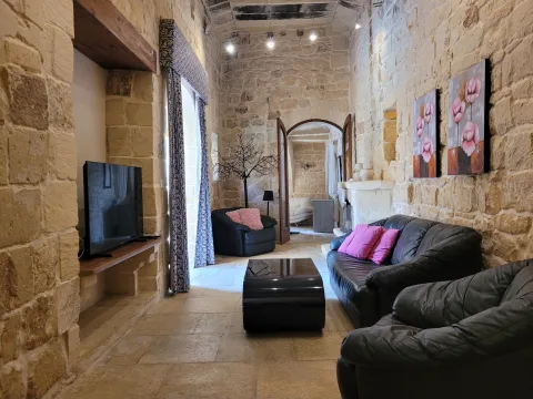 4 bed House of Character For Rent in Gharghur, Gharghur - thumb 5