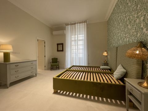 2 bed Apartment For Rent in St Julian's, St Julian's - thumb 7